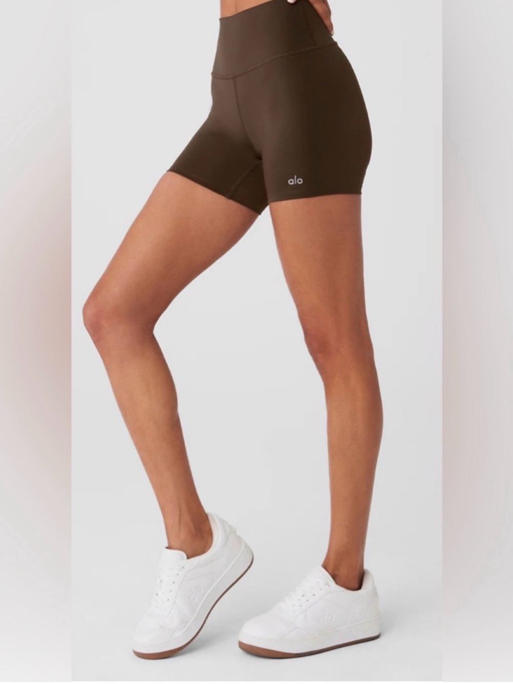 Airlift energy shorts in espresso size L